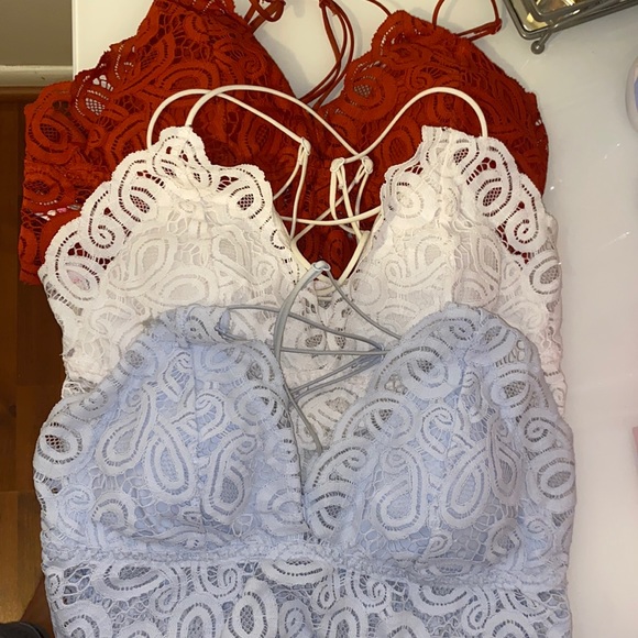 PINK Victoria's Secret Tops - Bralett bundle of 3 for 20$